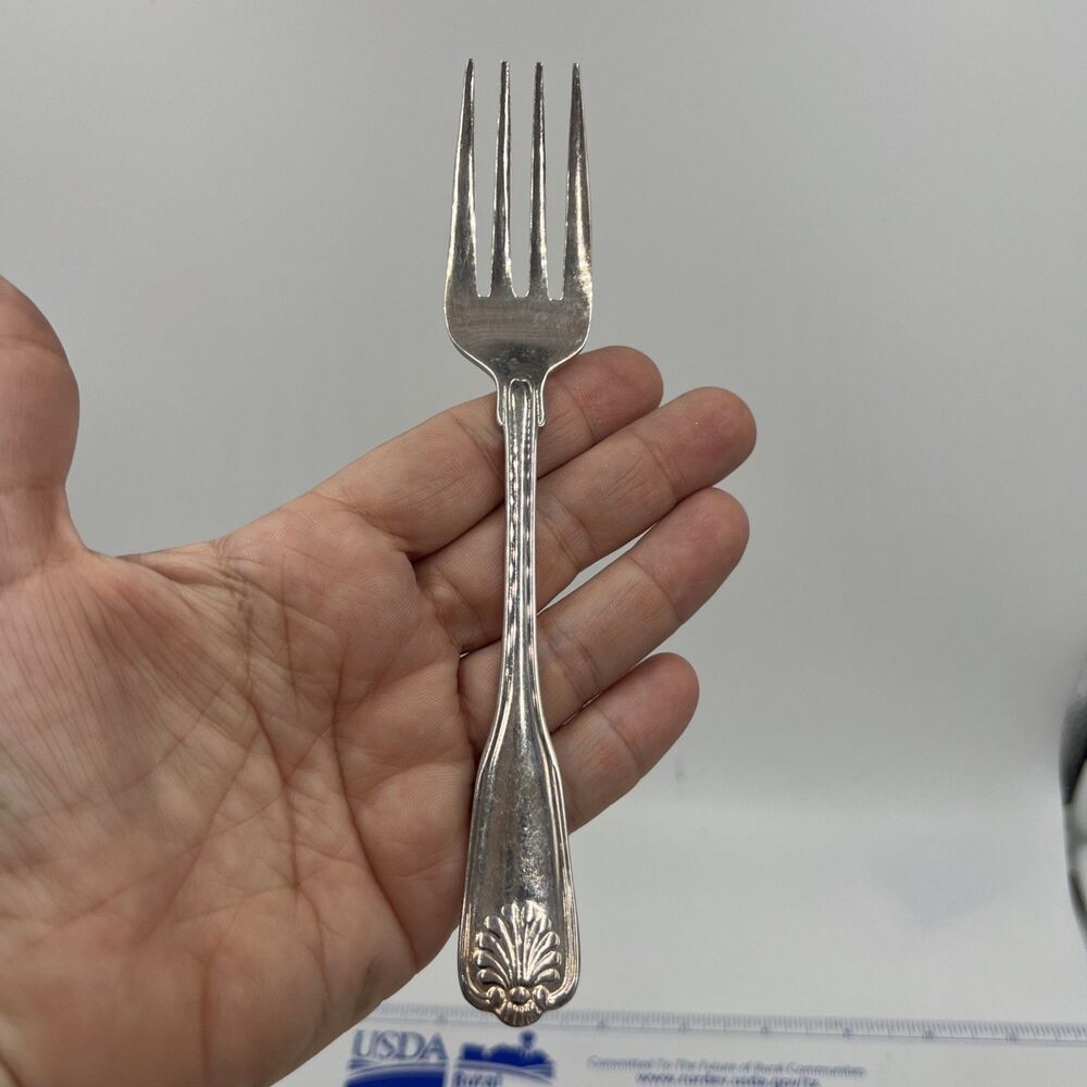 International Silver-plate Korea Salad Fork Royal Shell / Shell Tip Replacement